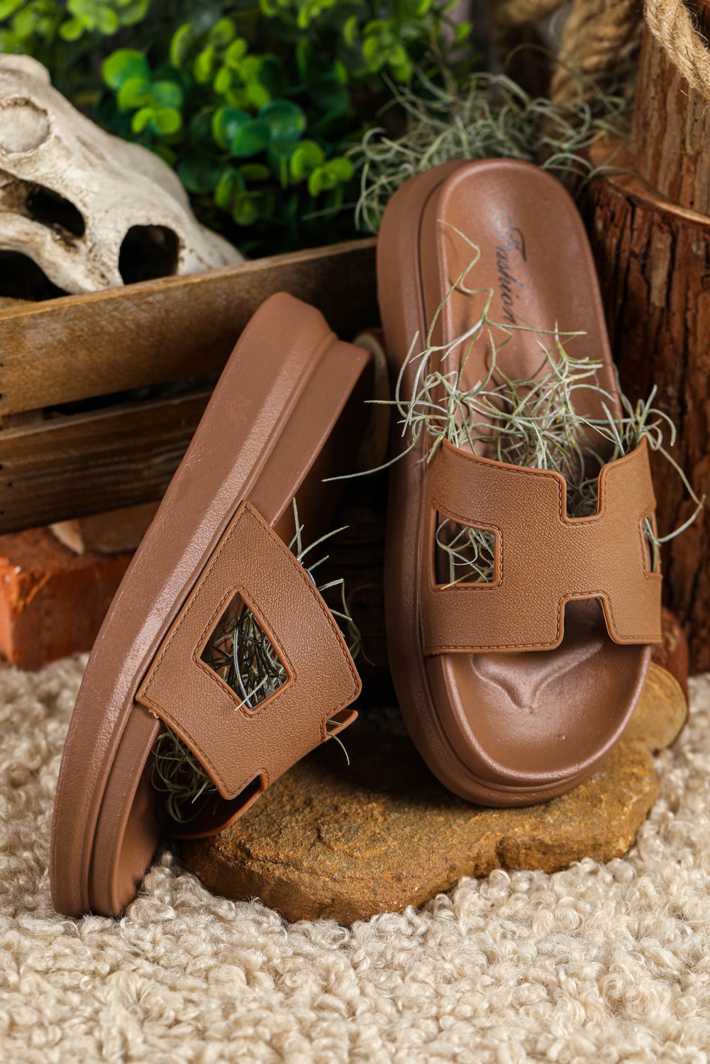 Elara – Everyday Slide Sandals